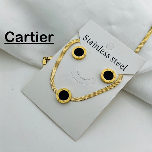 Jewellery set with black touch